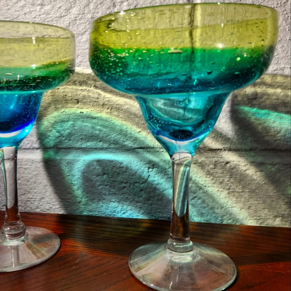 Pier 1 2 Yellow Green Blue Ombre Bubble Margherita Glasses Decor
